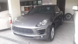 2016 Porsche Macan Gray Top of the Line For Sale 
