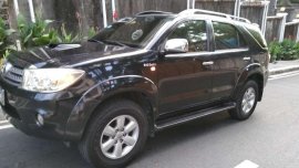 Toyota Fortuner 2010 Diesel AT 4x4 FOR SALE