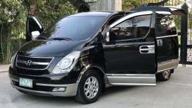 Hyundai Grand Starex Vgt Gold 2009 AT for sale 