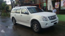 2010 Isuzu Alterra matic diesel FOR SALE 