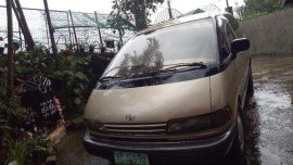 Toyota Previa 2000 Well Maintained For Sale 