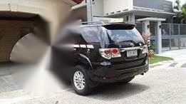 FOR SALE TOYOTA Fortuner G Gas 2012