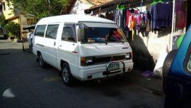 Mitsubishi L300 van FOR SALE
