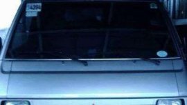Mitsubishi L300 versa van 2010 for sale 
