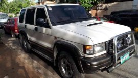  Isuzu Trooper 1996 White SUV For Sale 