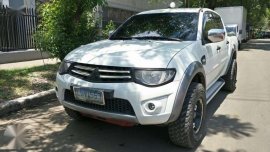 MITSUBISHI rush fs STRADA gls 4x4 2011 not hilux ranger dmax navara