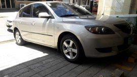 2005 Mazda 3 hatchack FOR SALE 