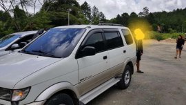 FOR SALE ISUZU Crosswind 2002