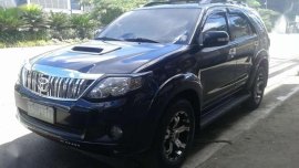 Toyota Fortuner g automatic 2013 FOR SALE