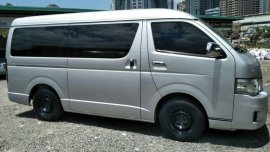 2013 Toyota Hiace GL Grandia FOR SALE 