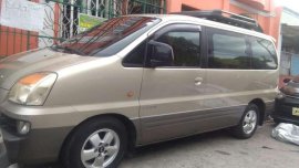 Well-kept Hyundai Starex GOLD 2005 for sale