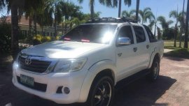 Toyota HILUX G 2007 White For Sale 