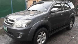 2005 Toyota Fortuner g automatic diesel d4d