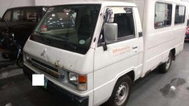 Mitsubishi L300 2013 for sale