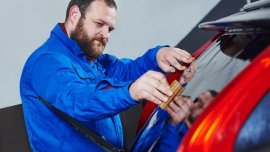 How to remove stickers from your car’s windows and windshield 