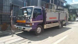 Like new Isuzu Elf for sale