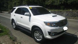 2014 Toyota Fortuner V Diesel AT Not 2012 2013 2015