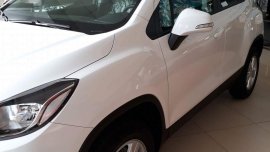 Brand New 2018 Chevrolet Trax vs Ford Ecosport