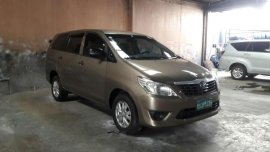 2013 Toyota Innova E 2.5 AUTOMATIC Diesel