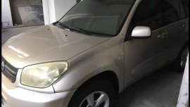 Toyota RAV4 2004 model 2005 acquired