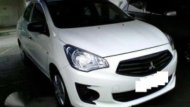 2016 Mitsubishi Mirage MT White No asume balance
