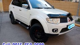 Mitsubishi Montero 2012 GLS V AT Diesel Alt 2013 Fortuner MUX Grandia