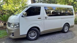 2012 Toyota Hiace Super Grandia