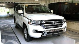 2018 Toyota LC200 Full Options Land Cruiser Premium SUV 4.5L AT Local