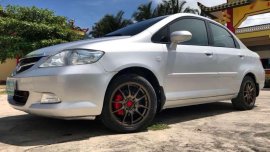 Honda City top of the line with 7 speed puddle steering shift