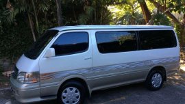 2001 Toyota Hiace Super Grandia