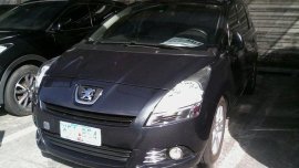 Well-maintained Peugeot 5008 2012 for sale