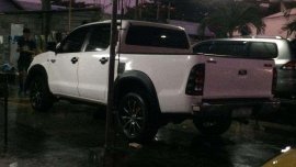 TOYOTA HILUX 2005 FOR SALE