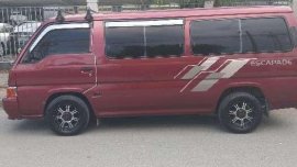 2011 Nissan Urvan escapade