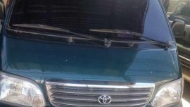 Good as new Toyoya Hi Ace Grandia 2000 for sale