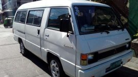 1998 Mitsubishi L300 versa van