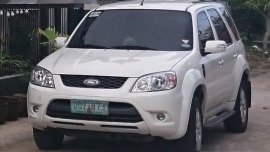 Well-kept Ford Escape 2012 for sale