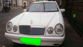 Mercedez Benz E 240 FOR SALE