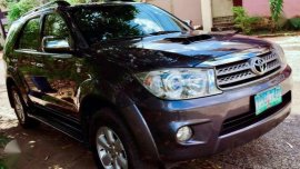 TOYOTA Fortuner V 3.0 4x4 diesel matic super fresh like new acquired 2012