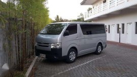 2015 Toyota Hiace Commuter dsl vs urvan 2014 starex 2016 grand nv350