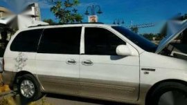 Like new Kia Carnival for sale