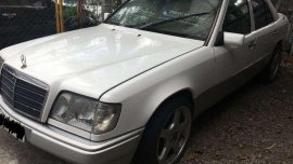 Mercedez Benz 300D 1989 FOR SALE
