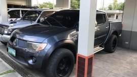 Mitsubishi Strada 2009 for sale