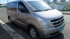 2013 Hyundai Starex Gold for sale 