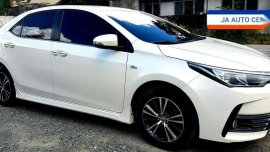 FOR SALE!!! 2017 Toyota Corolla Altis 1.6V Automatic Transmission