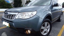  Subaru Forester 2.0X  4X4 AT Top of the Line For Sale 