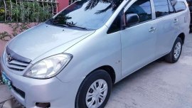Toyota Innova J 2010 model For sale 