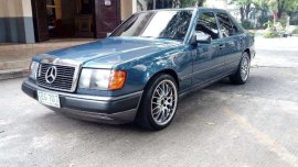 Mercedes Benz W124 automatic M104 engine