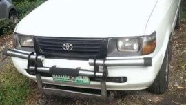 Toyota Revo 2000 diesel For sale 