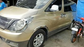 Hyundai Grand Starex GOLD 2010 For Sale 