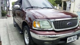 For sale only Ford Expedition Xlt 4x4 1999 model